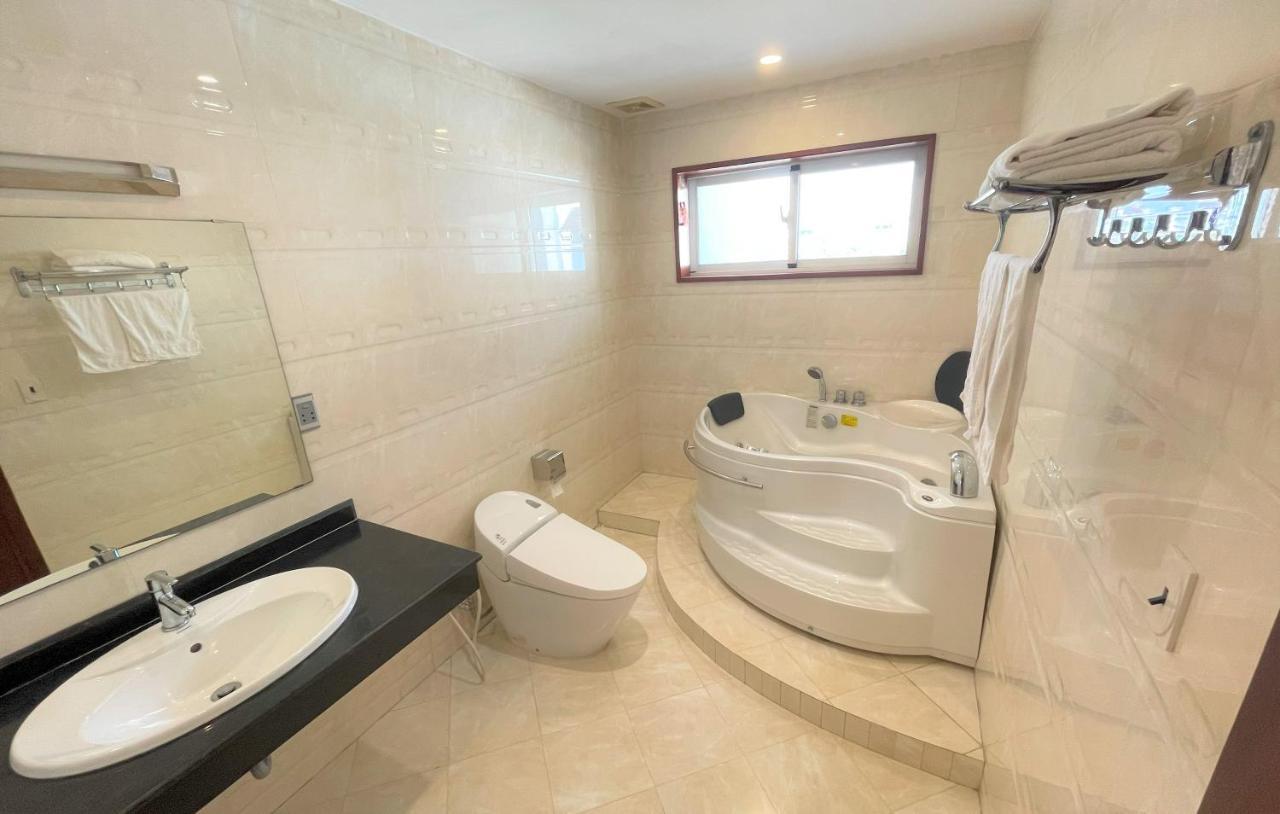 Minh Duc Green Hotel Tuan Chau Χα Λονγκ Εξωτερικό φωτογραφία